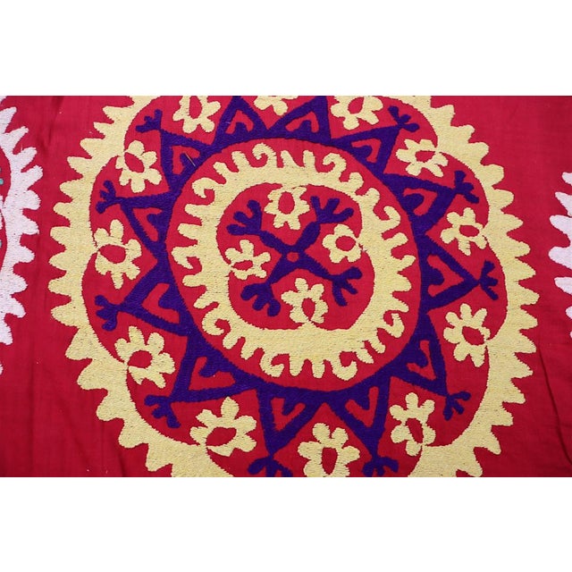 Vintage Hand-Embroidered Suzani Wall Hanging, 1920s For Sale - Image 16 of 18