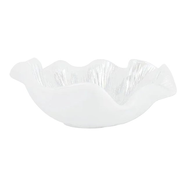 VIETRI Onda Wave Glass White Ruffled Round Bowl For Sale