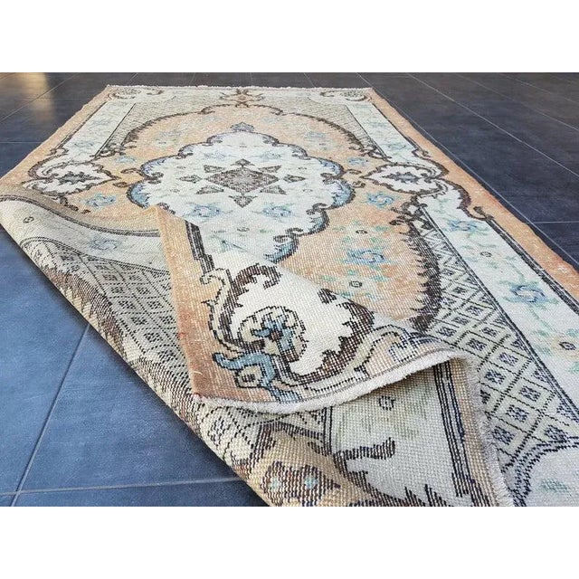 1960s Vintage Handmade Anatolian Rug- 4′1″ × 7′6″ For Sale - Image 4 of 11