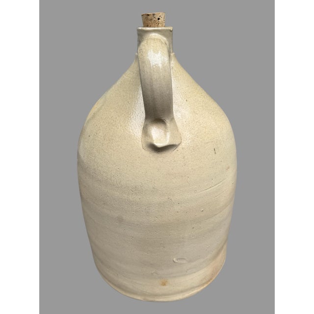 Early 20th Century J. Fisher Lyons Ny 4 Gallon E & L Blue Script Decorated Stoneware Crock Jug For Sale - Image 4 of 8