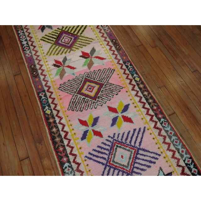 Children's Late 20th Century Bubble Gum Pink Glittered Turkish Runner - 2'9" x 12' For Sale - Image 3 of 11