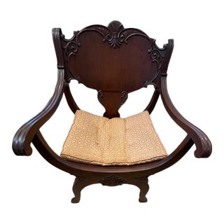 Early 1900s Mahogany Italian Renaissance Revival Savonarola with Shell Motifs For Sale