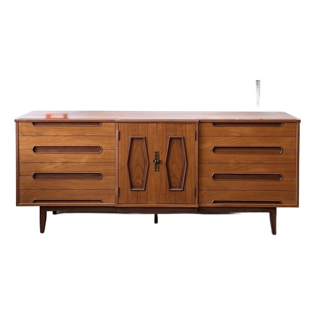 Vintage 1960s Thomasville Omega Walnut Dresser For Sale
