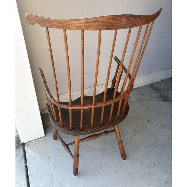Wood 18thc New England Extended Arm Comb Back Windsor Birdcage For Sale - Image 7 of 16
