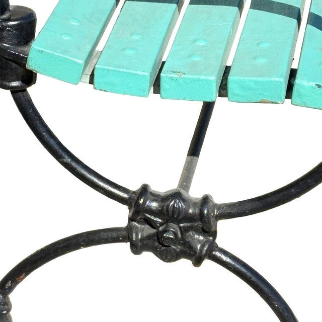 Wood Late 19th Century Edwardian Cast Iron & Green Painted Wooden Loop Park Bench With X Legs, Pair For Sale - Image 7 of 9