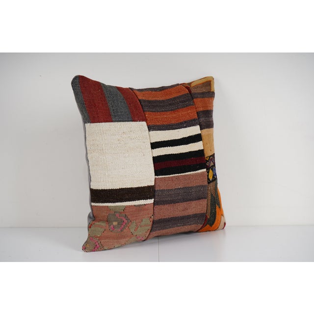 Handmade Turkish Rug Pillow Covers • Vintage Rug Decor Elevate your home decor with these exquisite 20" x 20" pillow...