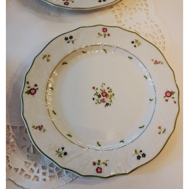 Royal Doulton Vintage Royal Doulton Avignon Bread or Dessert Plate, English Porcelain 1983, Floral the Moselle Collection, 6.5", Set of 4 For Sale - Image 4 of 6
