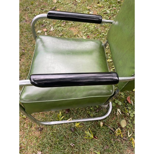 Fresh from a local estate with many iconic art deco and vintage 50’s quality pieces comes this Namco Chrome and green...