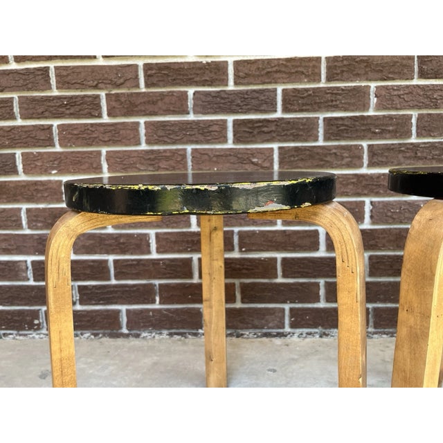 Alvar Aalto Pair of Vintage Model 60 Painted Stools Attributed to Alvar Aalto For Sale - Image 4 of 15