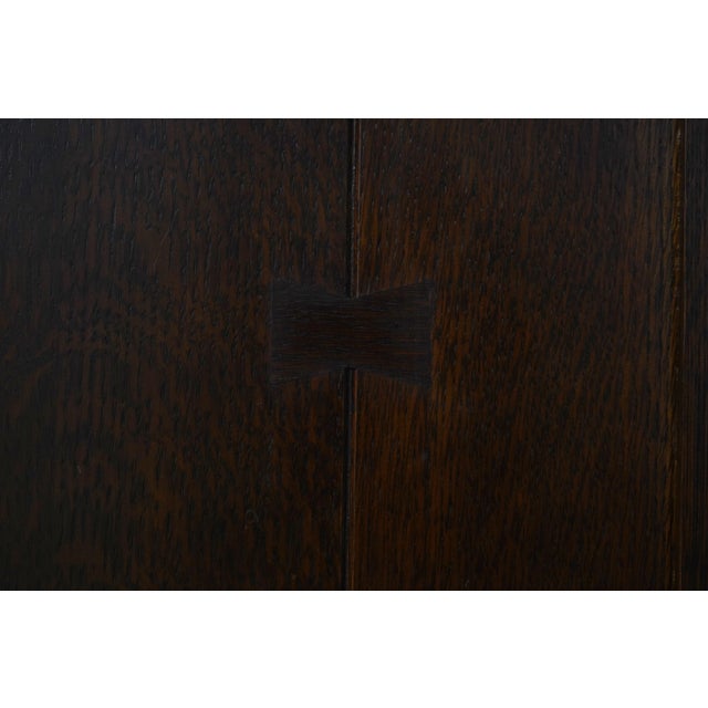 Stickley Mission Oak Arts & Crafts China Cabinet For Sale - Image 10 of 18