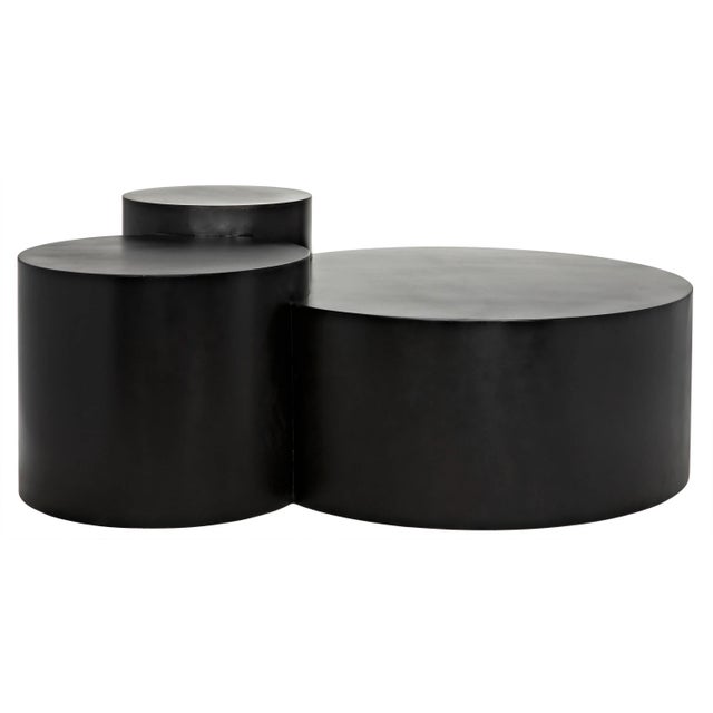 This multi-topped table offers three round surfaces to choose from.