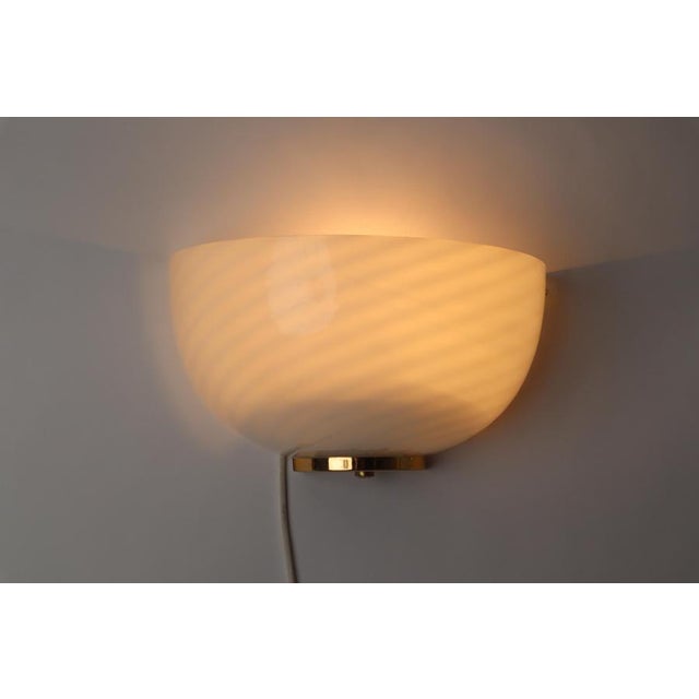 Vintage White Murano Swirl Wall Lights, Italy, 1980s, Set of 2 For Sale - Image 14 of 16