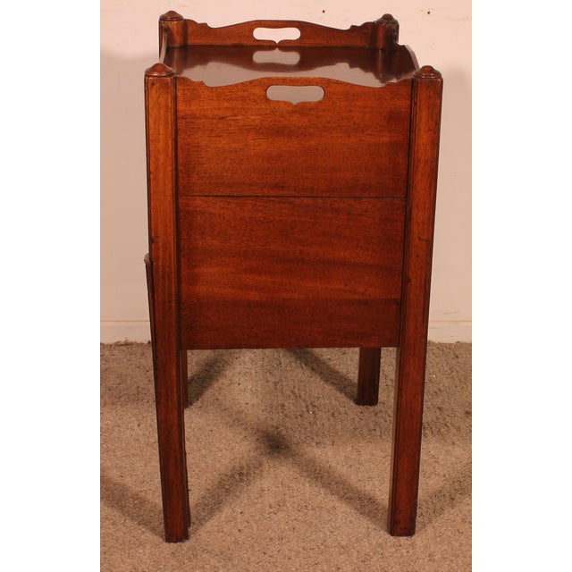 Georgian Mahogany Nightstand, 1700s For Sale - Image 6 of 12