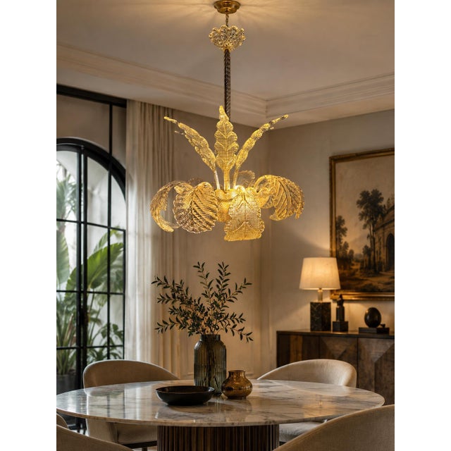 This extraordinary chandelier, attributed to Ercole Barovier and dating to the 1940s, represents one of the most poetic...