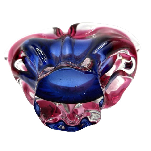 A striking Mid-Century art glass bowl attributed to Josef Hospodka for Chřibská Glassworks, Czechoslovakia, dating to the...