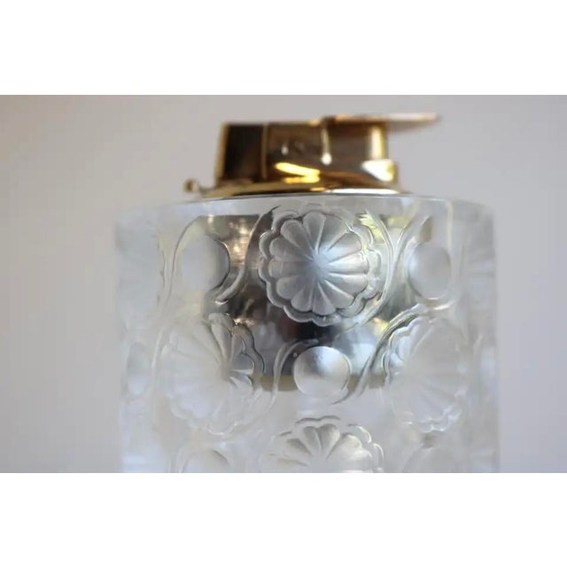 René Lalique French Crystal Tokyo Table Lighter with Frosted Floral Medallions by René Lalique, 1930 For Sale - Image 4 of 10