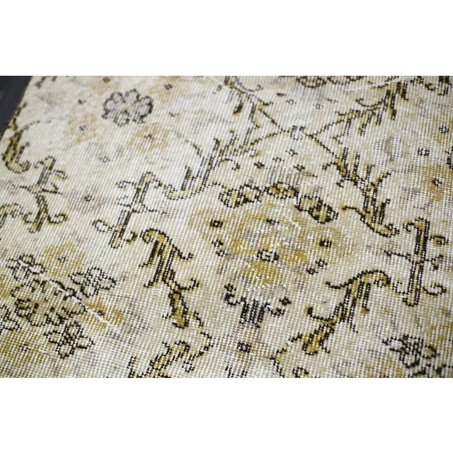 1960s Traditional Beige Hand Knotted Vintage Anatolian Runner Rug For Sale In Sacramento - Image 6 of 13