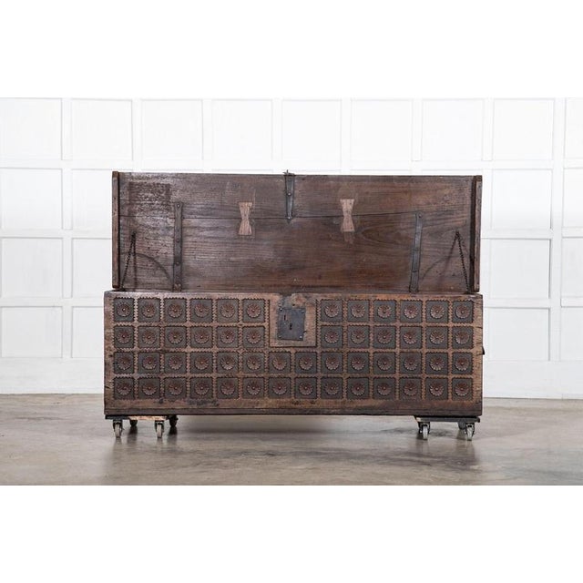 17th Century Large 17th Century English Oak Carved Coffer For Sale - Image 5 of 18