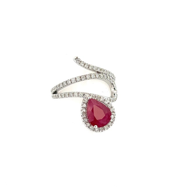 Traditional Natural Ruby Diamond Ring 6.5 14k W Gold 2.32 TCW Certified For Sale - Image 3 of 18