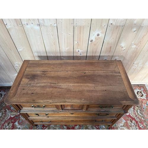 Louis XVI Chest of Drawers in Walnut For Sale - Image 3 of 10