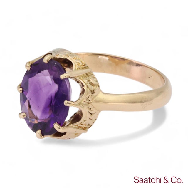 Contemporary Mid 20th Century Vintage Amethyst Ring 14k (585) Yellow Gold Vintage Amethyst Ring, Size 5 For Sale - Image 3 of 9
