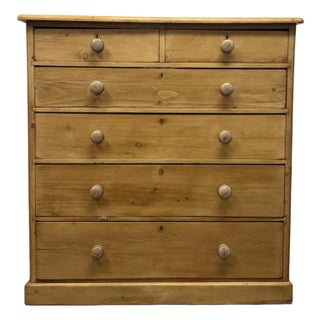 19th Century English Pine Chest of Drawers For Sale