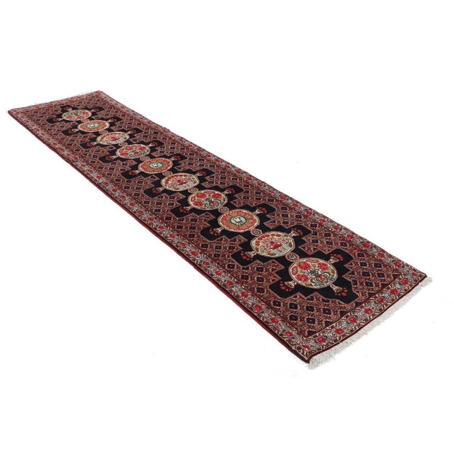 Middle Eastern Rug in Wool For Sale - Image 3 of 6