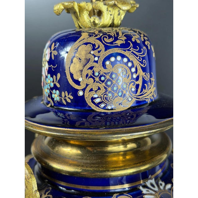 Antique French Cobalt Blue Porcelain Vase Clock with Gilt Bronze Mounts, 1890s For Sale - Image 13 of 18
