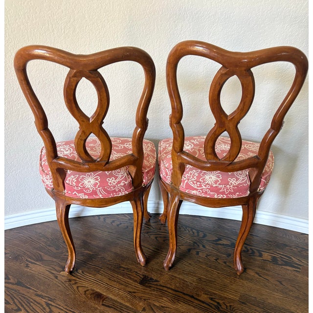 French Provincial 1950s Mid-Century French Provincial Pretzel-Back Chairs - Pair For Sale - Image 3 of 12