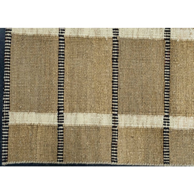 Scandinavian Kilim 5'9" x 9'1" #17659 For Sale - Image 4 of 8