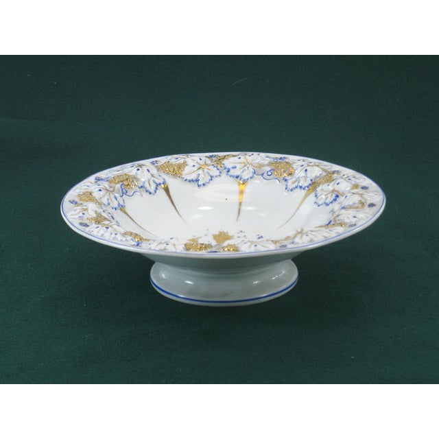 Mid 19th Century KPM Porcelain Neoclassical Bow & Arrow, Grapes & Leaves Bowl, Hand Painted Gold & Blue Accented For Sale - Image 12 of 14