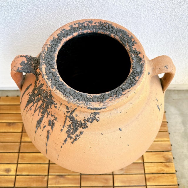 Extra Large 19th Century Antique Mediterranean Terracotta Olive Oil Storage Urn Jar Pot With Handles For Sale - Image 4 of 8