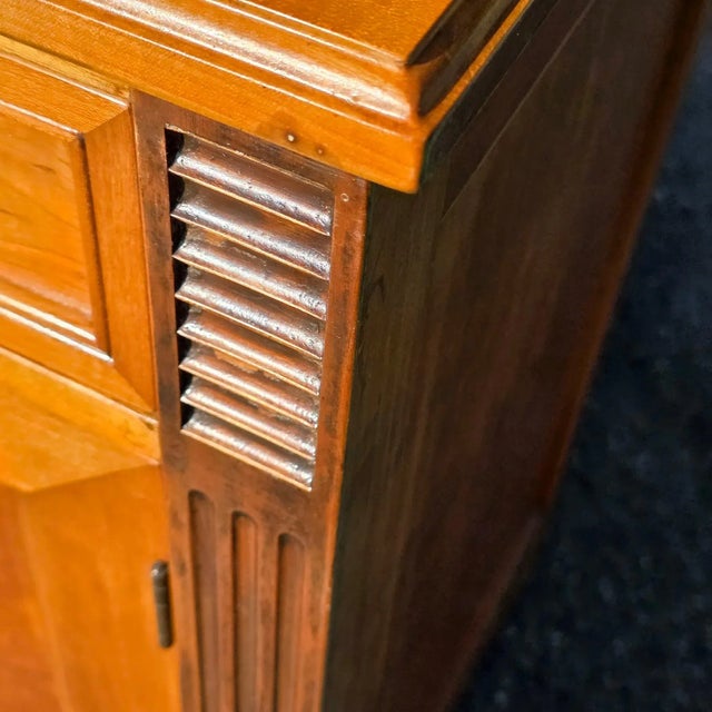 Wood Pair of Vintage Kindel Furniture French Regency Style Servers For Sale - Image 7 of 18