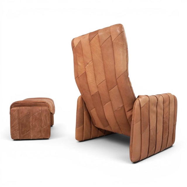 With the ds-50, de sede created a lounge chair that remains one of the swiss leather furniture manufacturer's most...