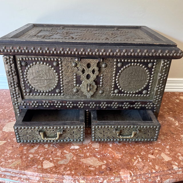 19th Century Zanzibar Chest For Sale - Image 4 of 11