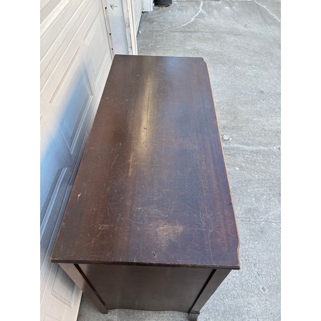 Early 20th Century Vintage Mahogany Dresser | Colonial Revival Chest of Drawers | Hepplewhite Style Bedroom Dresser | Traditional Wood Three Drawer Chest For Sale - Image 5 of 12