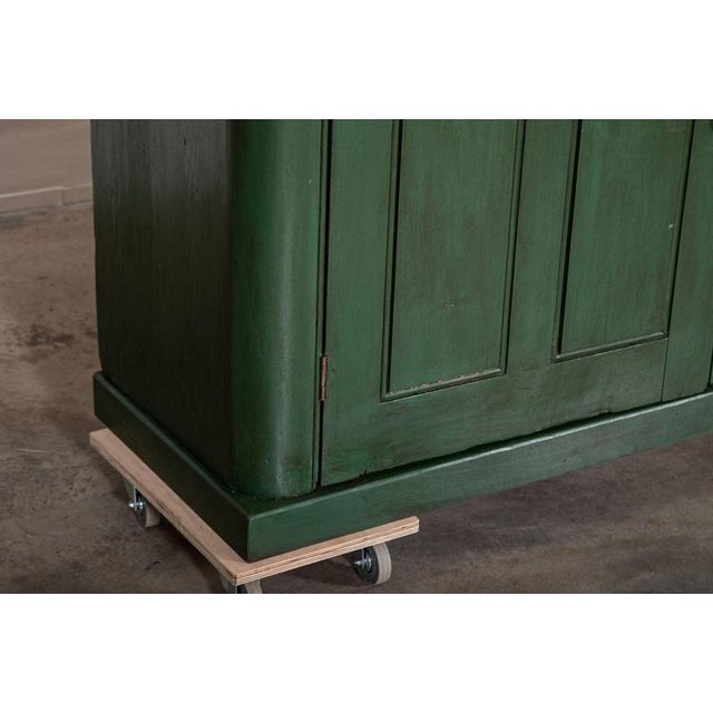 Large 19th Century English Painted Pine Housekeeper's Cupboard, 1880s For Sale - Image 13 of 16