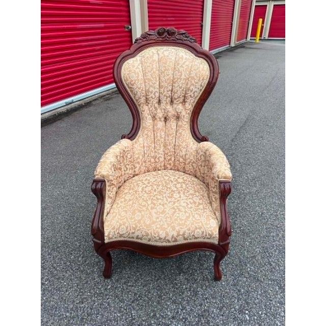 Let the charm and decadence of old world style sweep you away with this vintage Victorian style chair! The velvet is a...