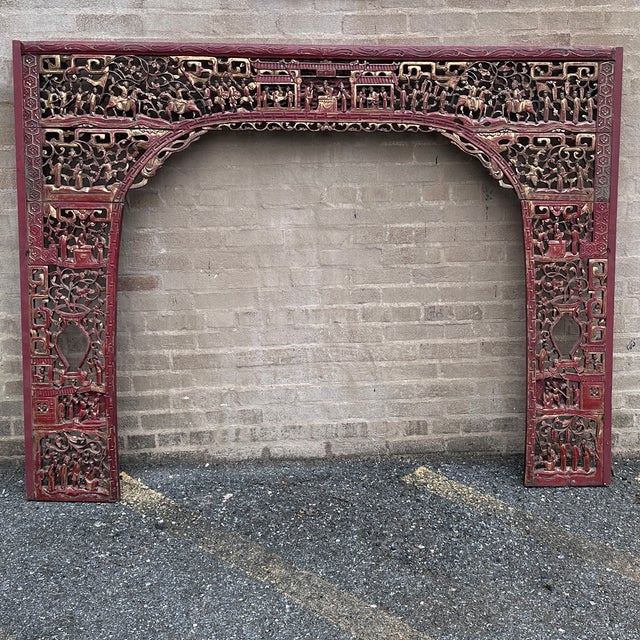 Early 20th Century Chinese Carved Architectural Panel For Sale - Image 11 of 11