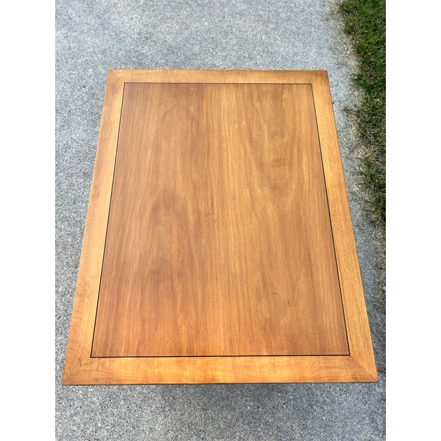 Mid-Century Hekman End Table | Nightstand For Sale - Image 9 of 12