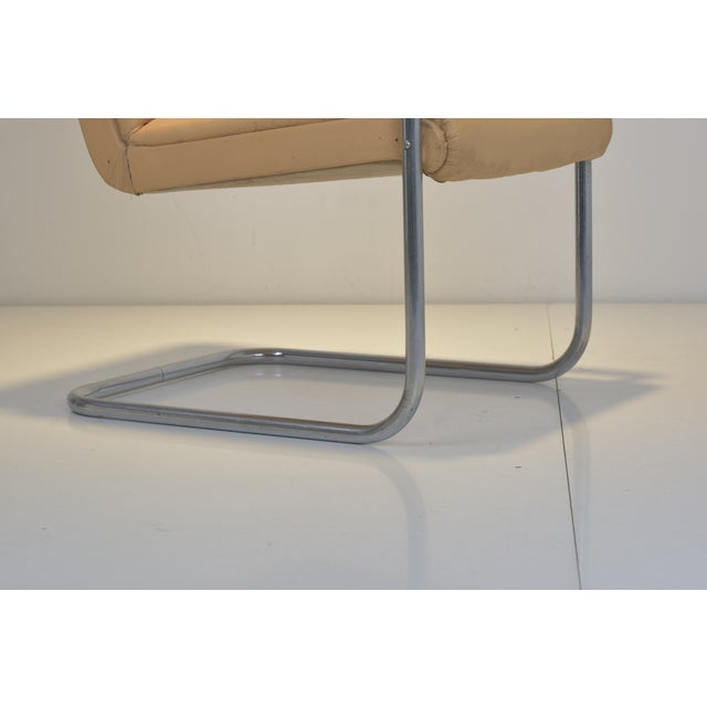 B 97 Free-Swinging Chair by Anton Lorenz for Thonet, 1930s For Sale - Image 16 of 17