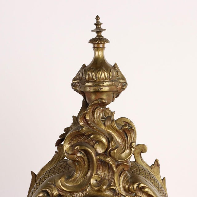 19th Century Countertop Clock in Gilded Bronze, France For Sale - Image 3 of 5