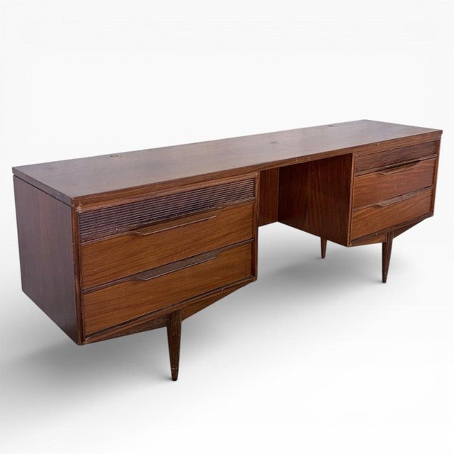 Mid-Century Modern Low Teak Desk from White & Newton, 1960s For Sale - Image 4 of 8