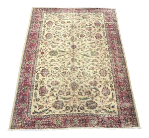 Vintage Traditional Turkish Handmade Rug