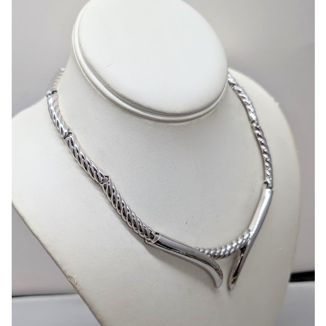 1970s Vintage 1970s Signed Monet Rhodium Plated Tubular Necklace For Sale - Image 5 of 11
