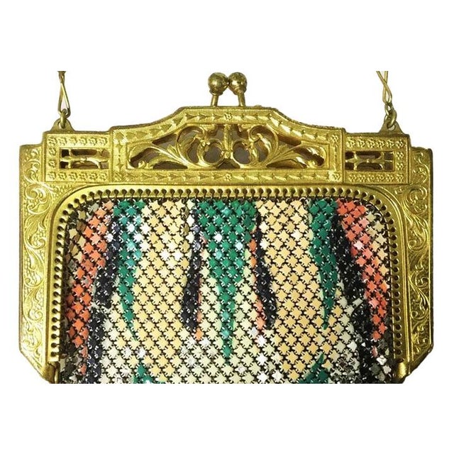 Art Deco Whiting & Davis Mesh Purse Gold-Tone Engraved Frame - Art Deco Flapper Era For Sale - Image 3 of 5