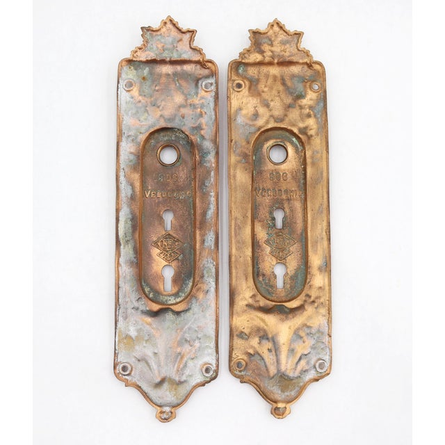 Pair of 1890s R&e Italian Renaissance Verocchio Brass Door Back Plates For Sale - Image 4 of 5