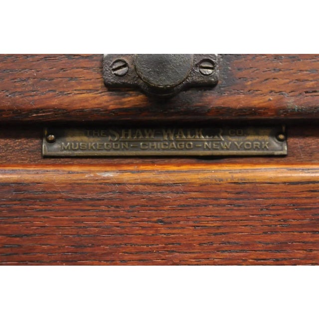 Early 1900s Antique Shaw Walker Quarter Sawn Oak 4 Drawer Arts & Crafts Office File Cabinet For Sale - Image 10 of 12