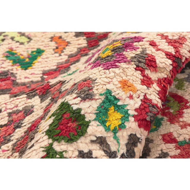 Vintage Azilal Boucherouite Moroccan Rug, 03'02 X 05'06 For Sale In Dallas - Image 6 of 10