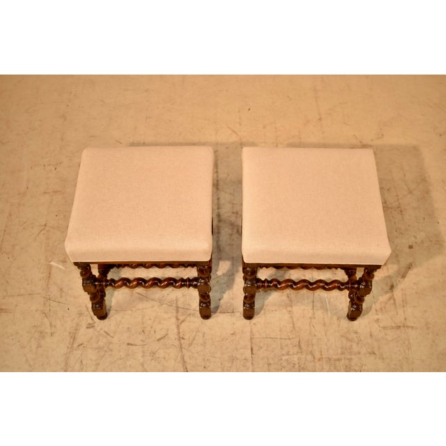 Pair of 19th Century Turned French Stools For Sale In Greensboro - Image 6 of 6